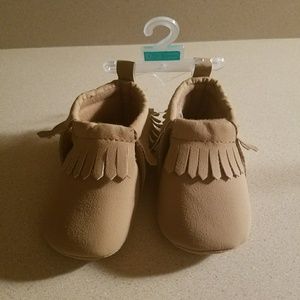 Carter's Infant moccasins